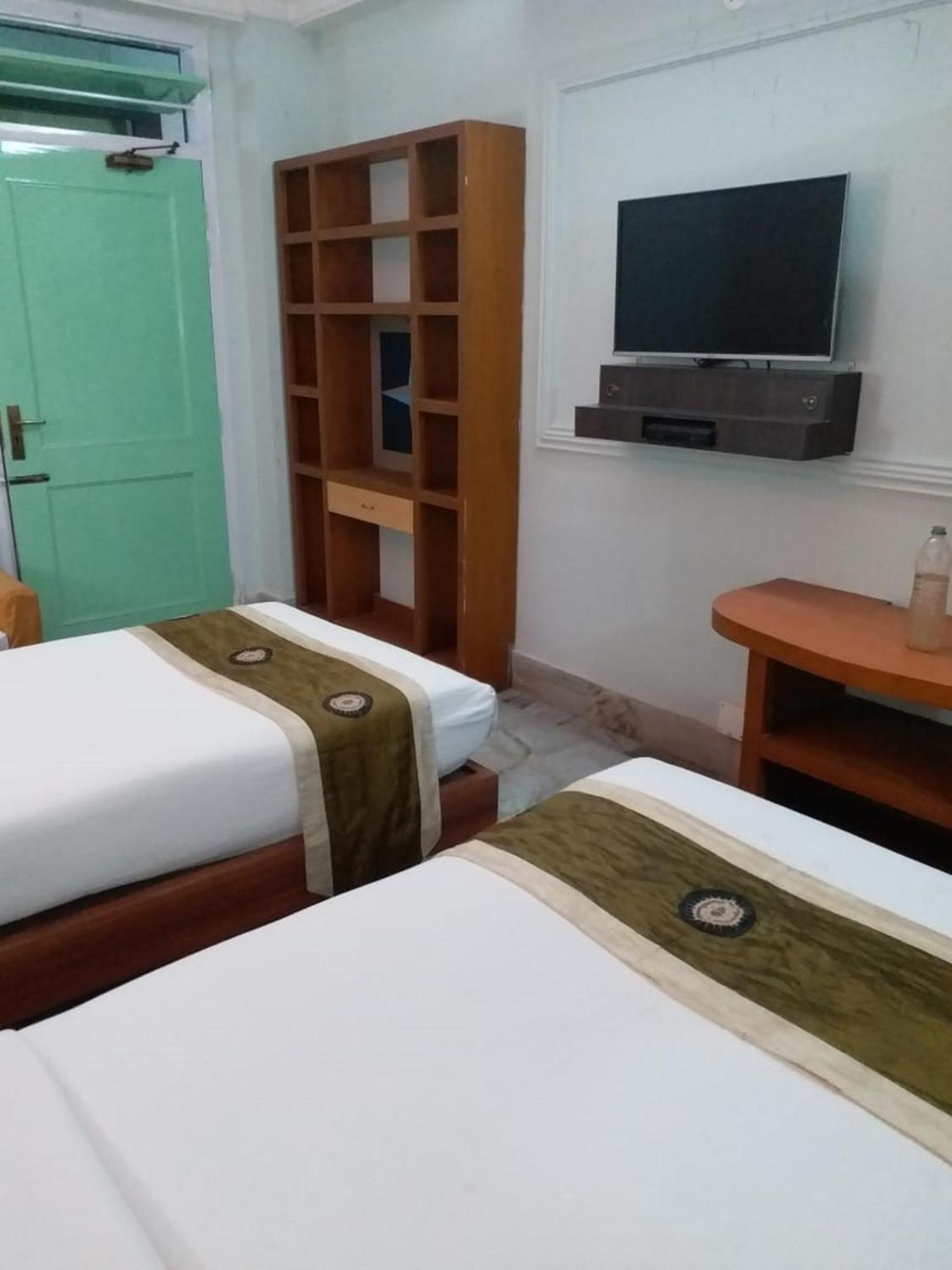 Hotel Mahalaxmi Indo Myanmar Guwahati Eksteriør billede
